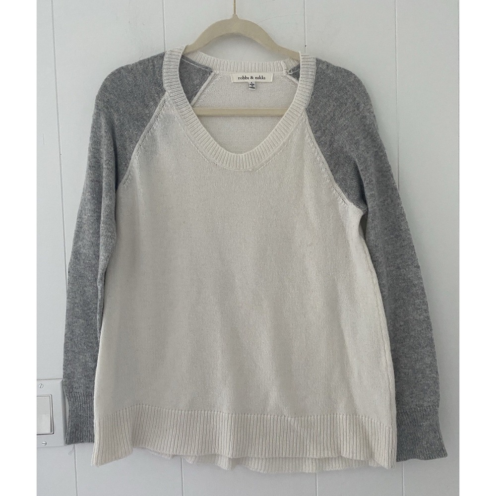 Robbi‎ & Nikki by Robert Rodriguez Ivory & Gray Crewneck Sweater Women's Size L